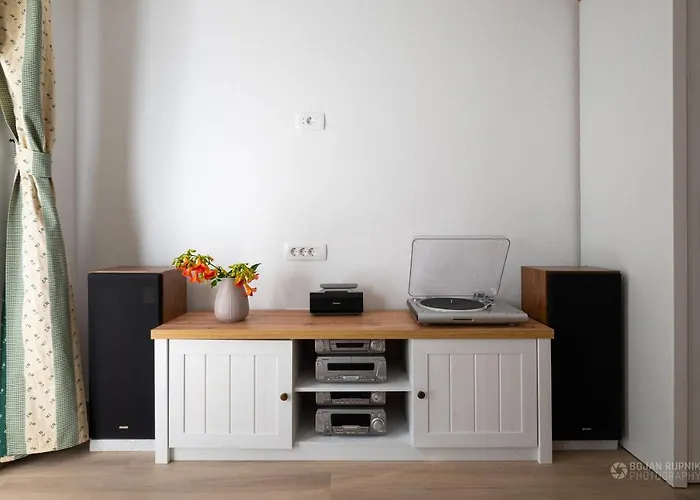 Сasa de vacaciones Cherry House - Cosy House - Ideal For Bear Watching, In The Neighborhood Of The Medieval Sneznik Castle Stari Trg pri Lozu